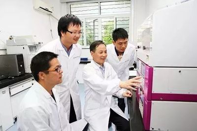 獨家|走近研究生心目中的好導師 鄭裕國院士與生物農藥技術研發(fā)之路