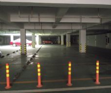 停車場設施的交通標線選擇 濰坊停車場劃線的專業實踐與考量